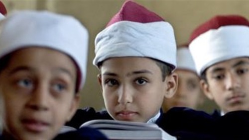 طلاب الصف الرابع الإبتدائى الأزهري ينتهون من أداء امتحانات العلوم