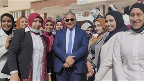 نائب رئيس جامعة الأزهر يشيد بجهود كلية الدراسات الإسلامية للبنات