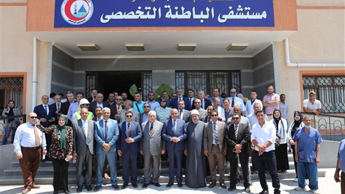 رئيس جامعتي الأزهر ودمياط يفتتحان مستشفى الباطنة التخصصي