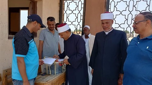 طلاب العلمي بالثانوية الأزهرية يؤدون امتحان النحو