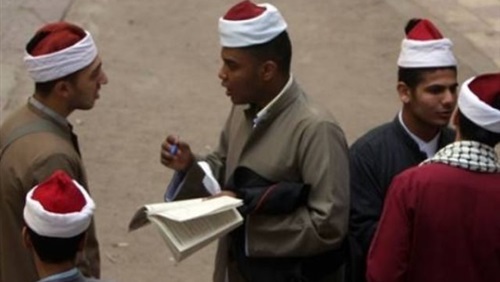 قنوات تليجرام تتعهد بتسريب امتحانات الثانوية الأزهرية مجانًا