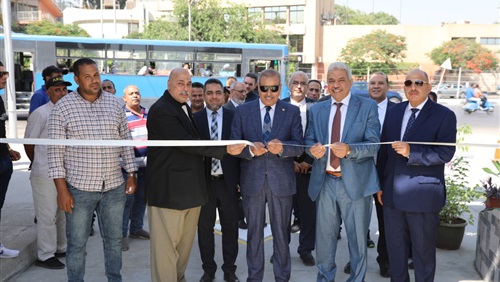 رئيس جامعة الأزهر يفتتح بوابة كلية الطب بعد تطويرها وتجديدها