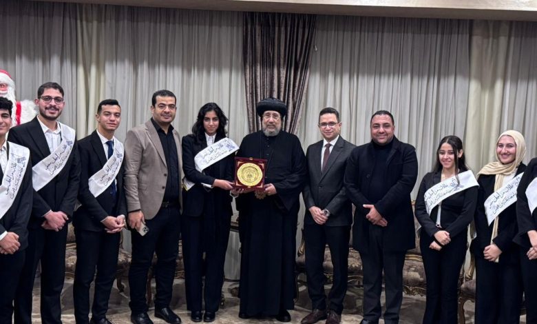 اتحاد طلاب جامعه عين شمس وطلاب من اجل مصر يهنئان المركز الثقافي القبطي الأرثوذكسي بعيد الميلاد المجيد